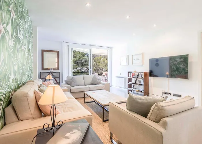 Lord Jim Pinewalk Port de Pollenca